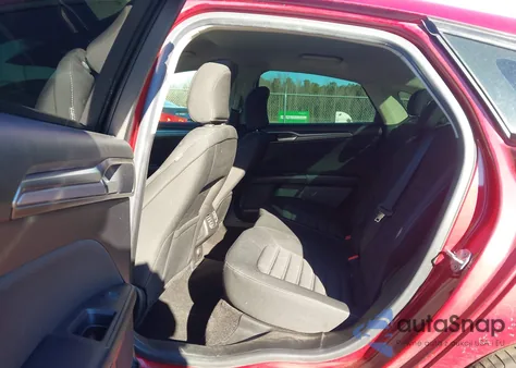 2019 Ford Fusion Hybrid Se z USA, uszkodzony, nr VIN 3FA6P0LU7KR206557